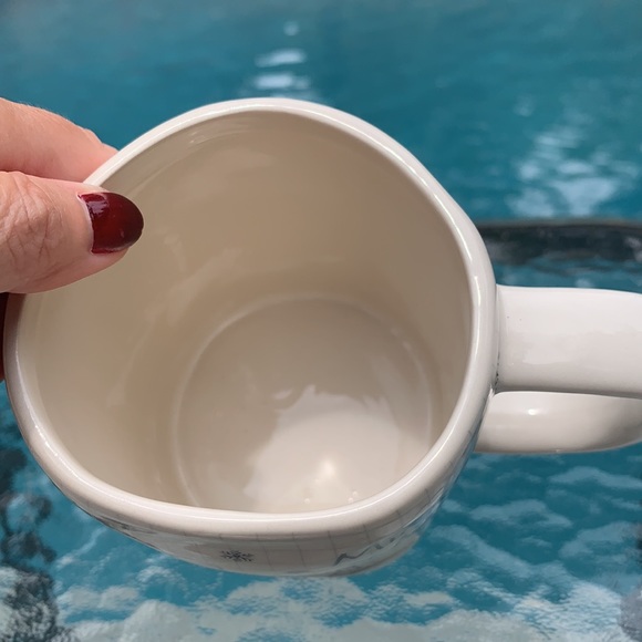 New Disney Sketchbook Mickey Mouse Mug Santa lid - Picture 11 of 12